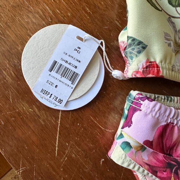 PQ SWIM KIDS {NWT} Ruffle Bikini in Summer Hibiscus | sizes 4 and 6 - Picture 5 of 9